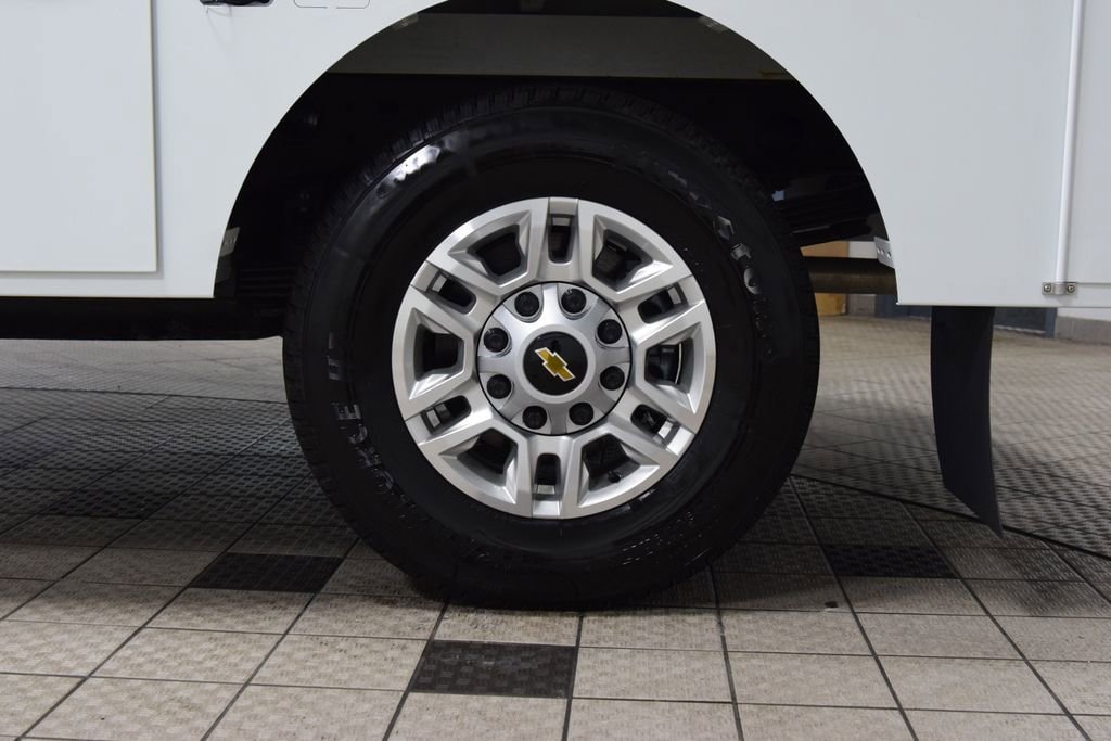 New 2026 Chevrolet Silverado 2500 W/T w/ Snow Plow Prep/Camper Package AWD/4WD image 21
