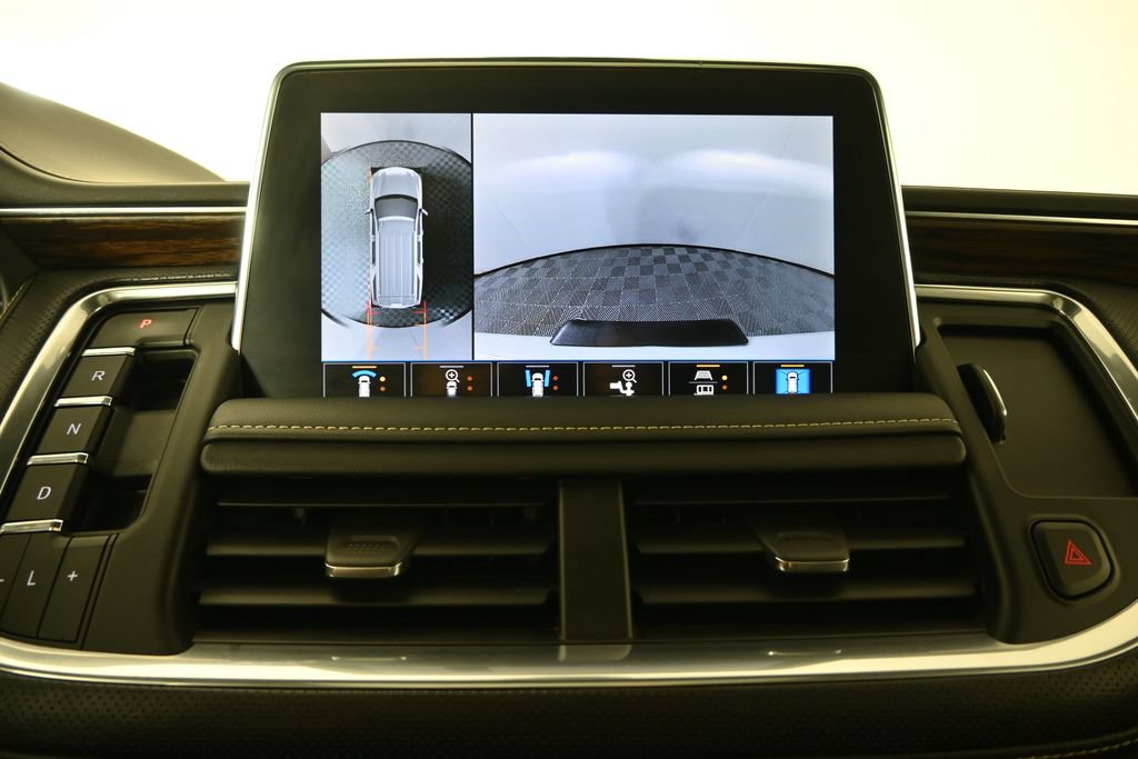 Used 2021 Chevrolet Suburban Premier w/ Premium Package AWD/4WD image 30