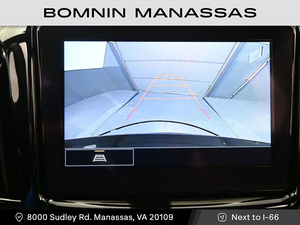 Used 2023 Chevrolet Traverse LT AWD/4WD image 22