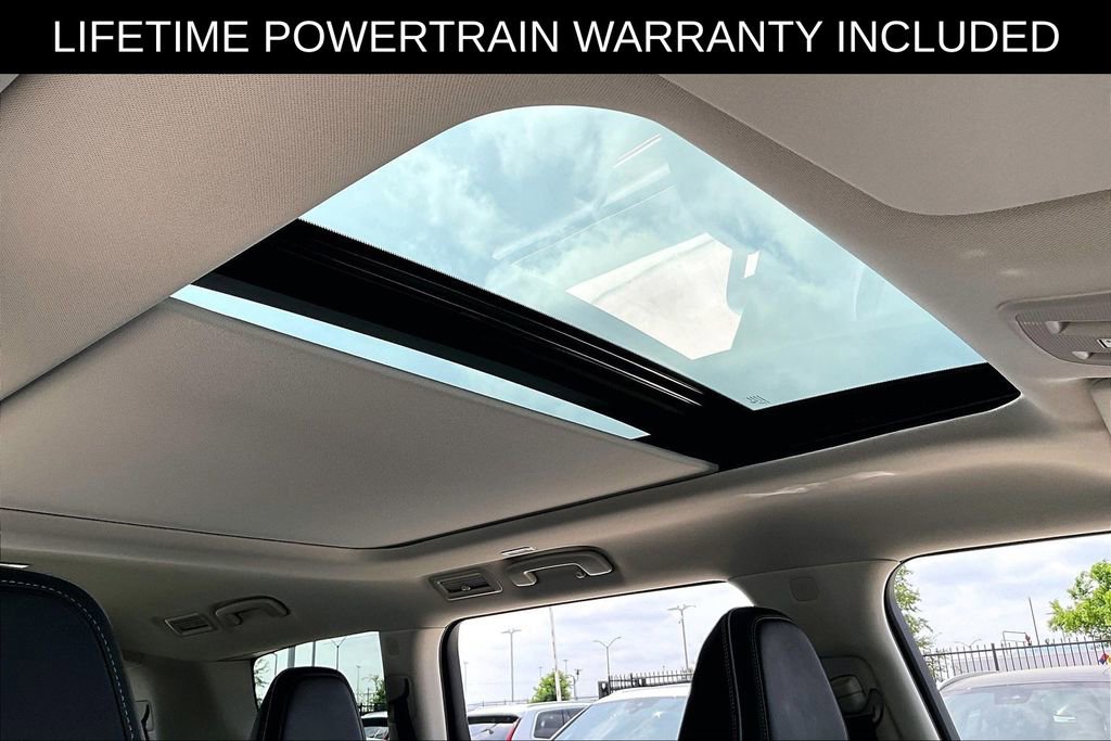 Certified 2025 INFINITI QX80 Luxe RWD image 22