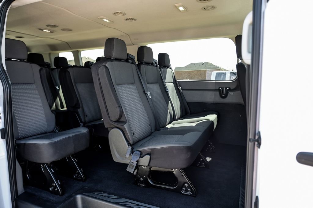 Used 2024 Ford Transit 350 XLT image 36