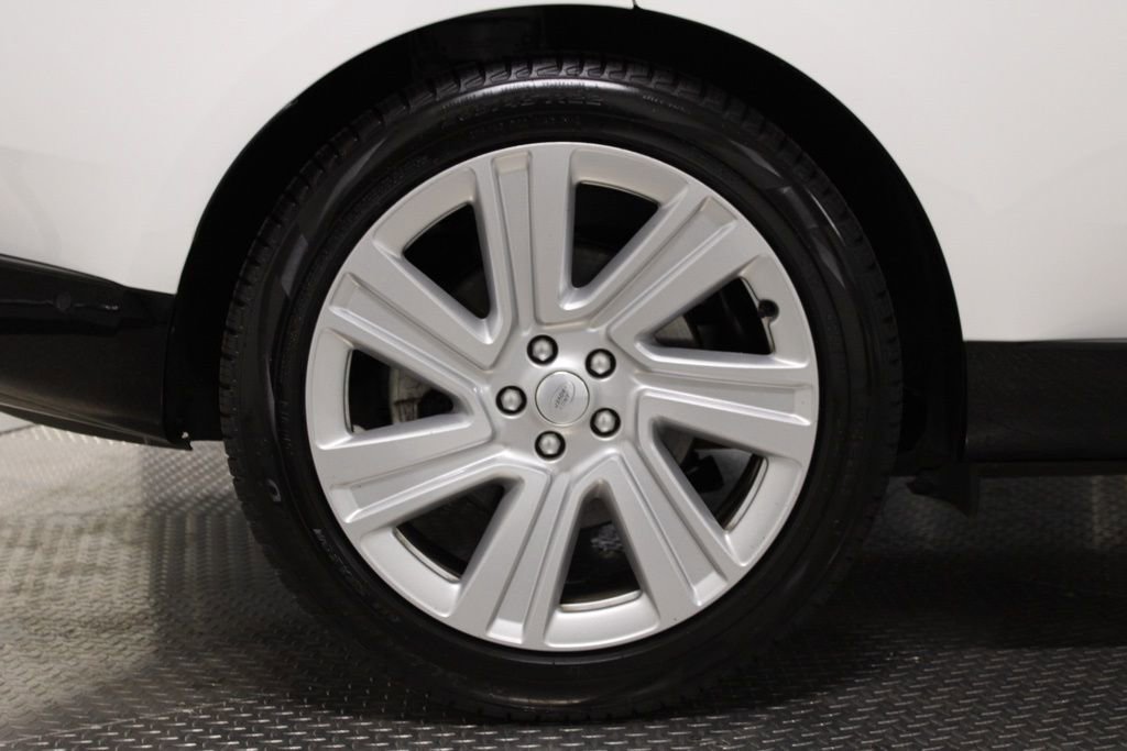 Certified 2023 Land Rover Range Rover SE image 8