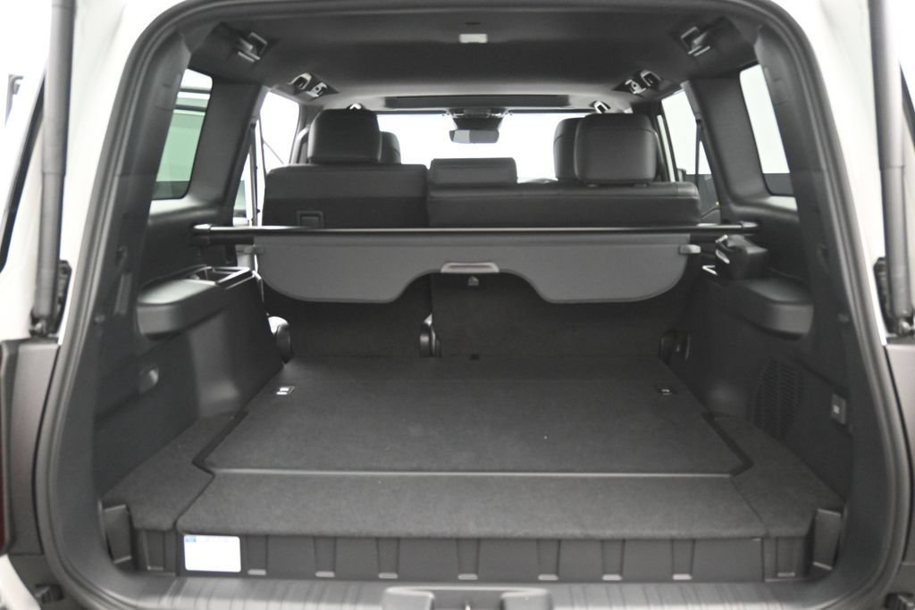 Certified 2027 Toyota Land Cruiser AWD/4WD image 31
