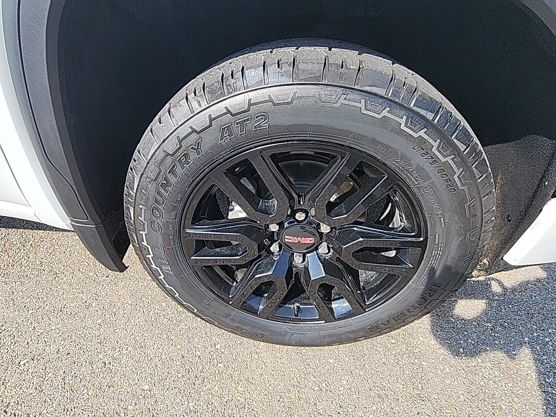 Used 2022 GMC Sierra 1500 Elevation image 11