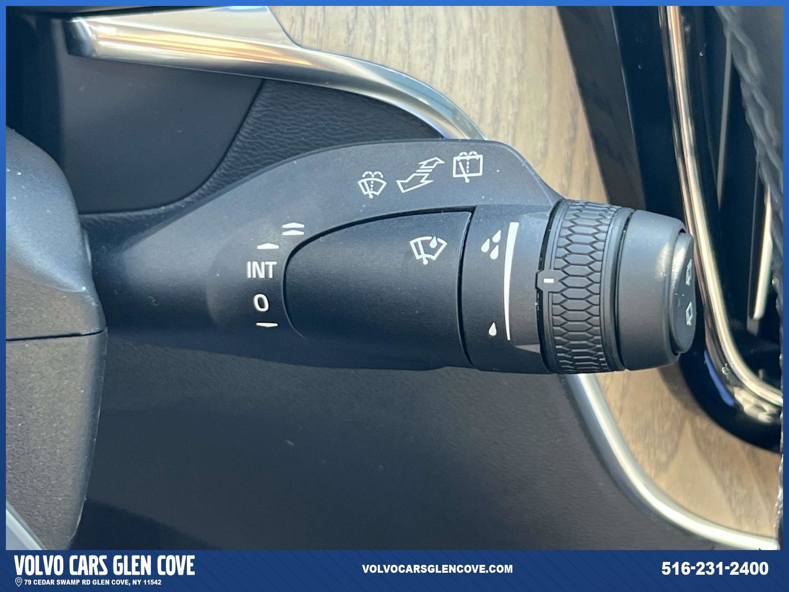 Used 2026 Volvo XC60 B5 Plus w/ Protection Package Premier AWD/4WD image 23