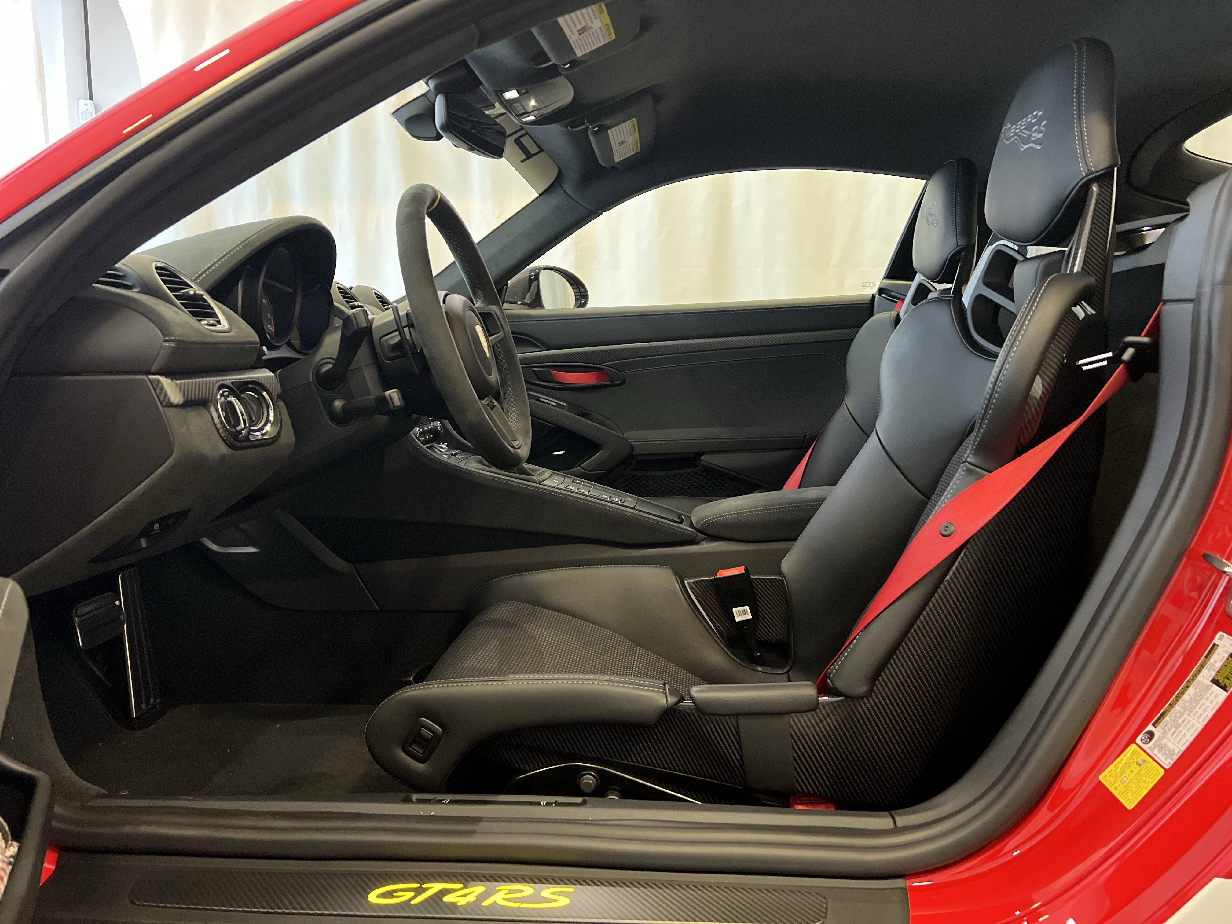 Used 2025 Porsche 718 Cayman GT4 RS image 5