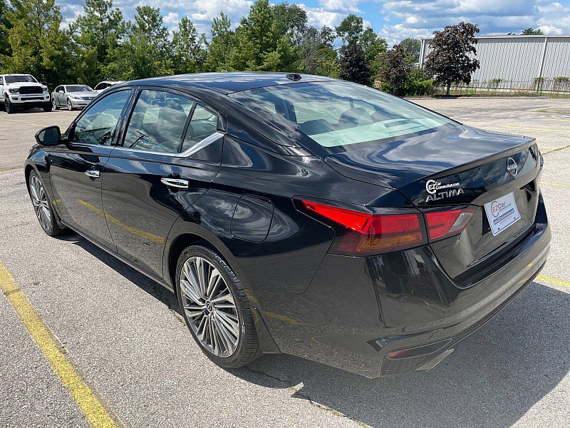 Used 2024 Nissan Altima 2.5 SL image 6