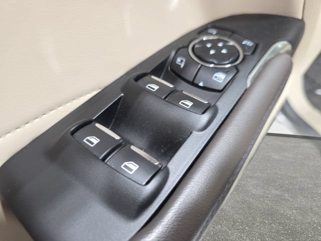 Used 2019 Lincoln MKC Reserve w/ MKC Climate Package AWD/4WD image 24