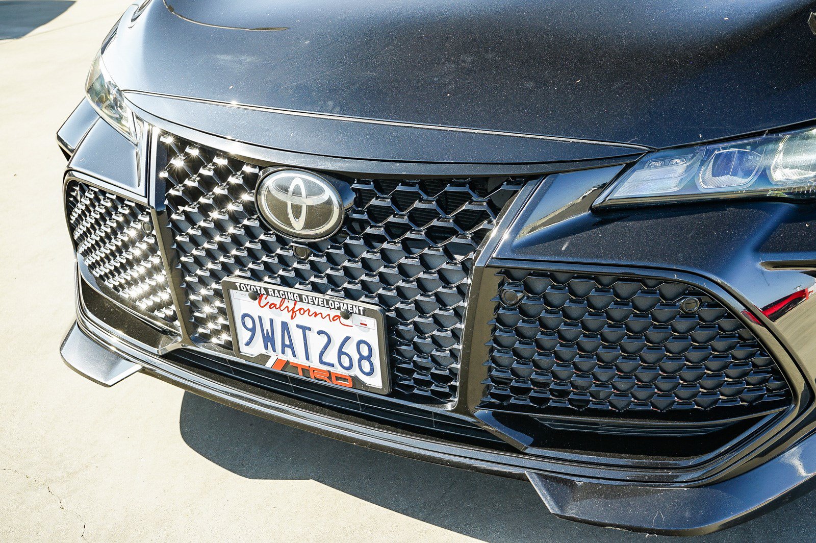 Used 2020 Toyota Avalon TRD FWD image 11