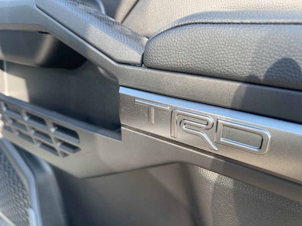 New 2025 Toyota Tacoma TRD Sport image 6