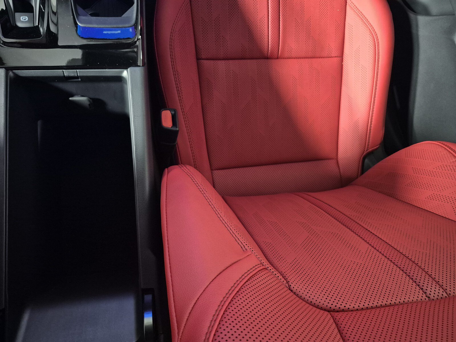 New 2026 Toyota Camry XSE FWD image 28