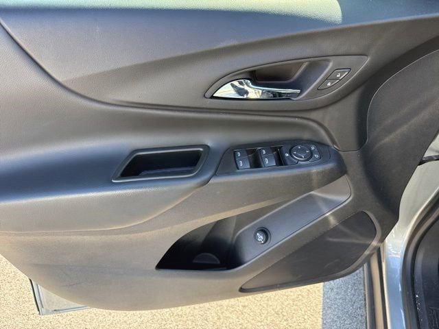 Used 2023 Chevrolet Equinox LT image 14