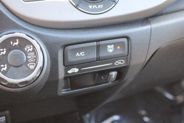 Used 2013 Honda Fit image 32
