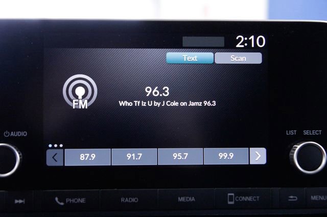 Certified 2024 Honda HR-V Sport image 31