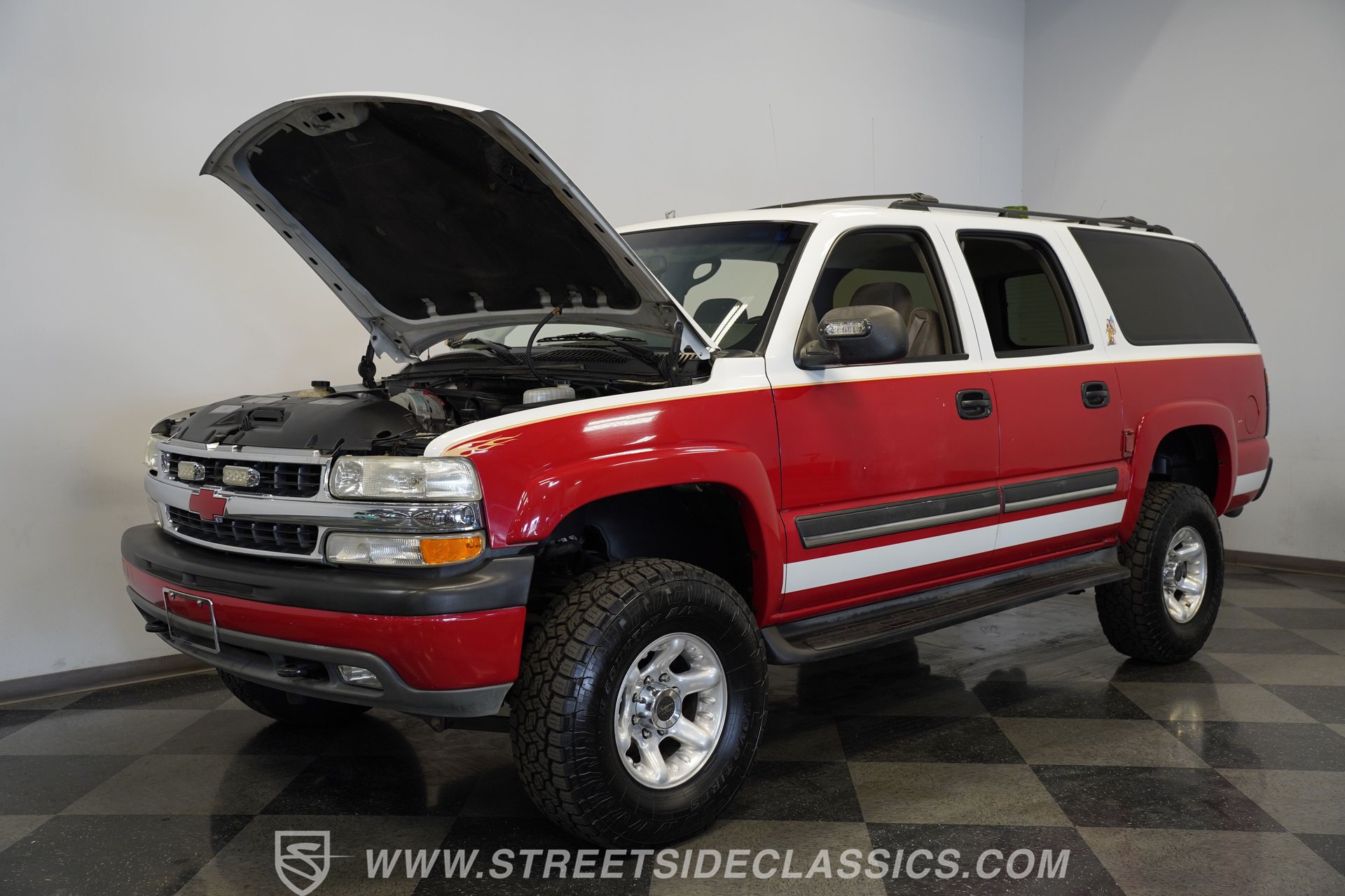 Used 2004 Chevrolet Suburban 2500 LS w/ Suspension Package, Autoride AWD/4WD image 38