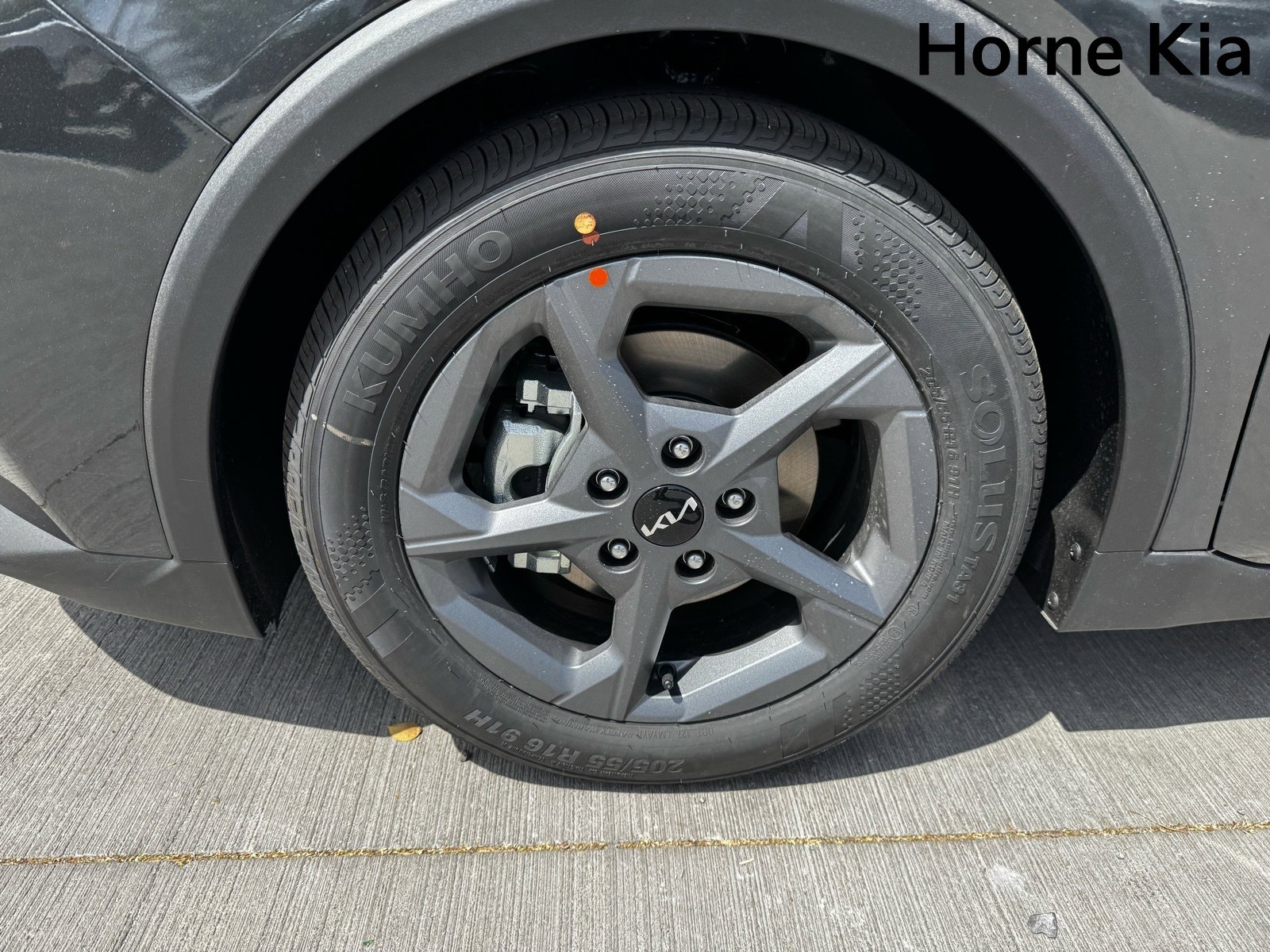 New 2025 Kia K4 LXS image 8