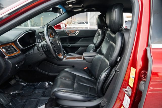 Used 2017 Lincoln Continental Select w/ Technology Package image 20