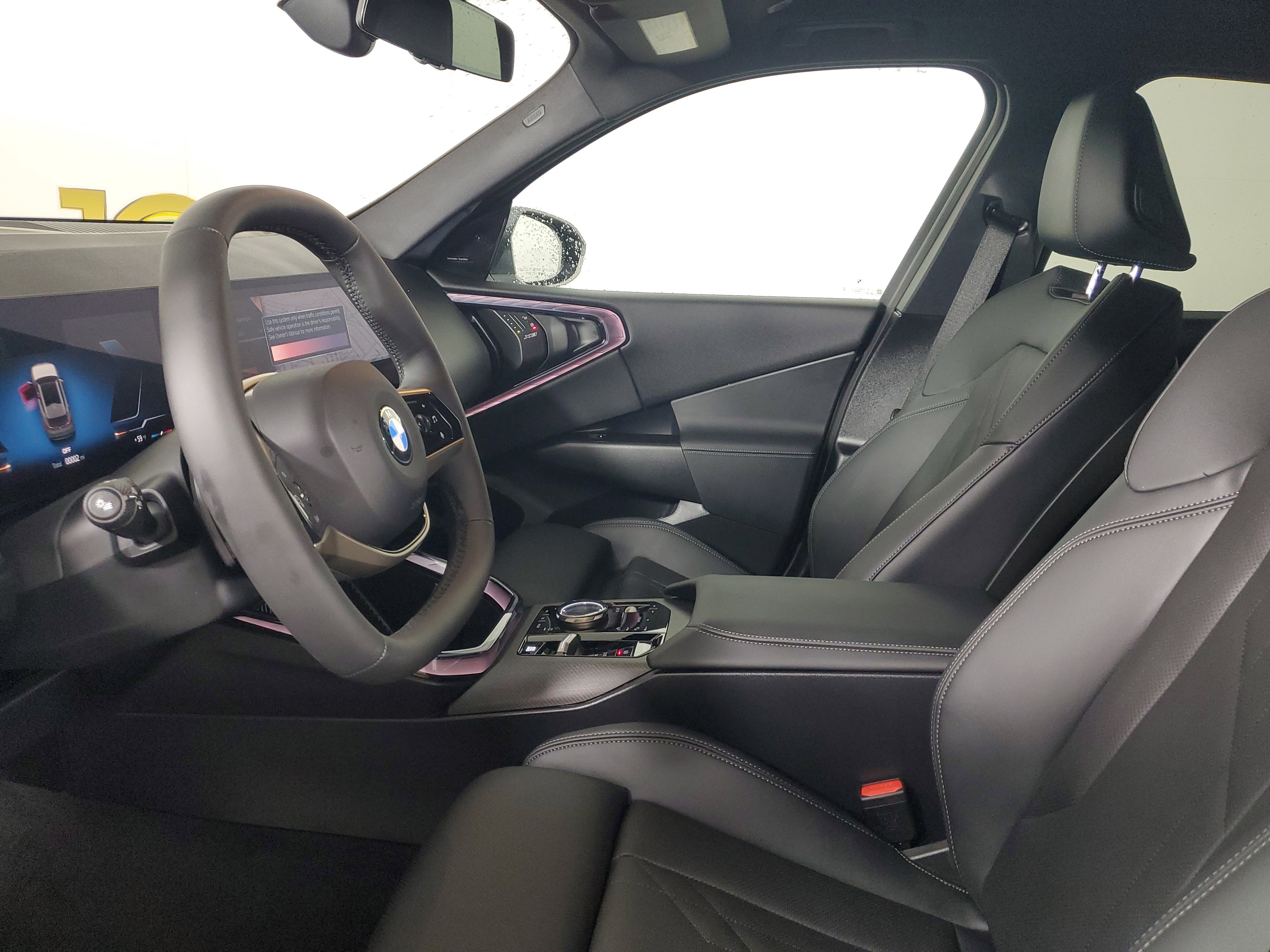 Certified 2025 BMW X3 xDrive30i w/ Premium Package image 9