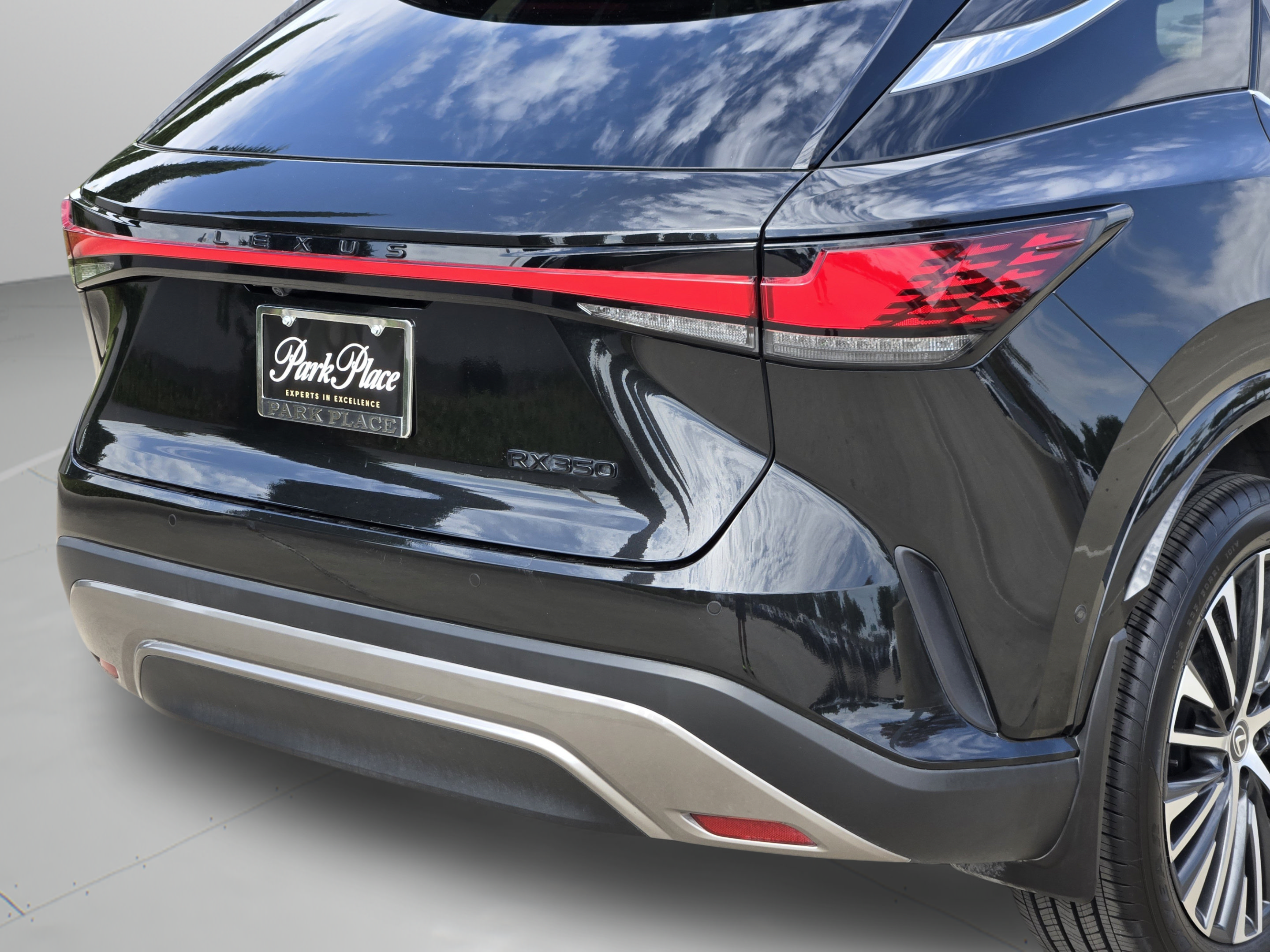 Certified 2025 Lexus RX 350 Premium Plus w/ Convenience Package FWD image 39
