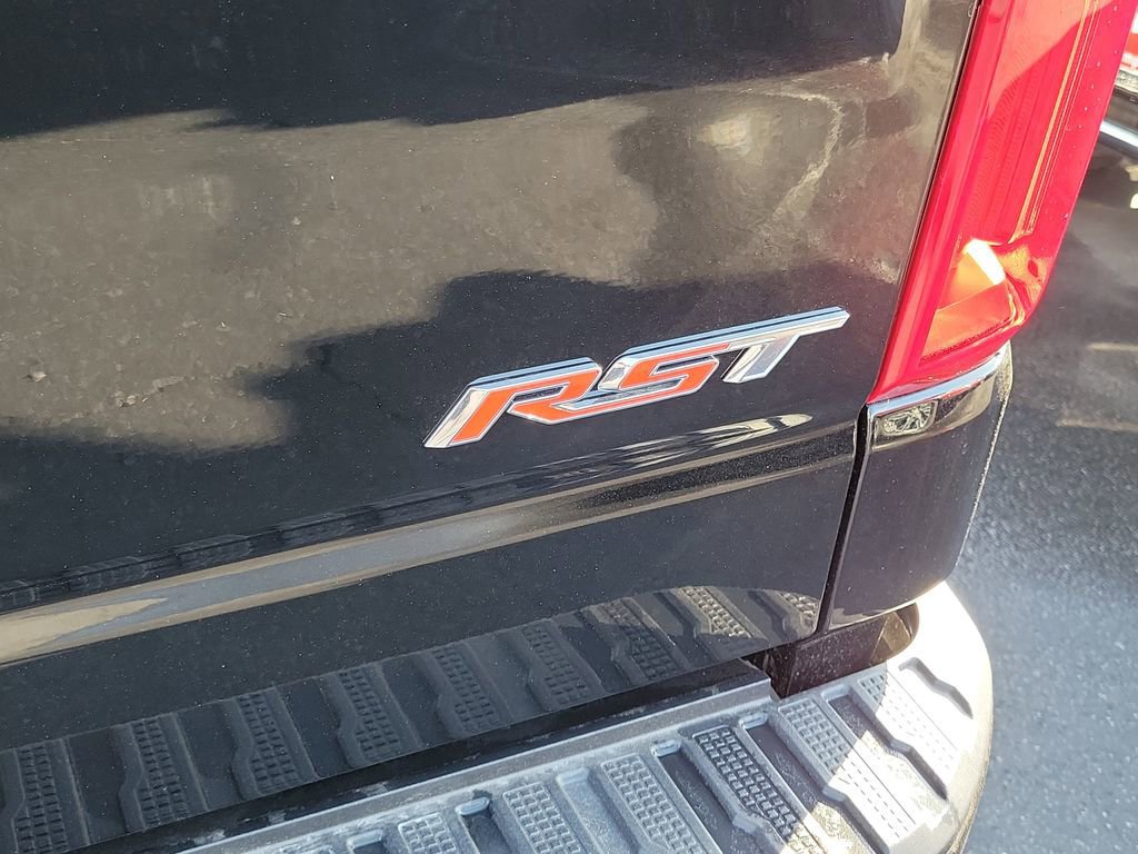 New 2026 Chevrolet Silverado 1500 RST w/ Convenience Package II image 24