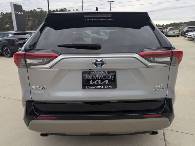 Used 2022 Toyota RAV4 XSE image 4