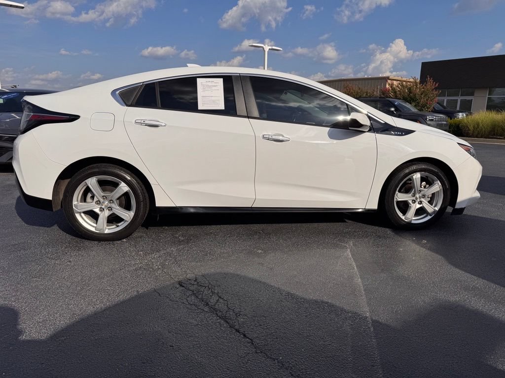 Used 2019 Chevrolet Volt LT w/ Comfort Package FWD image 6