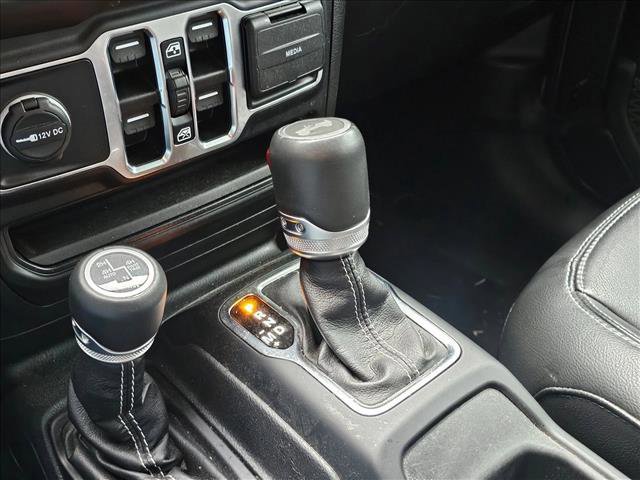 Used 2022 Jeep Wrangler Unlimited Sahara image 29