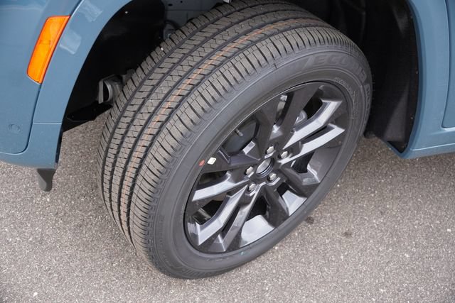New 2026 Jeep Grand Cherokee Limited AWD/4WD image 9