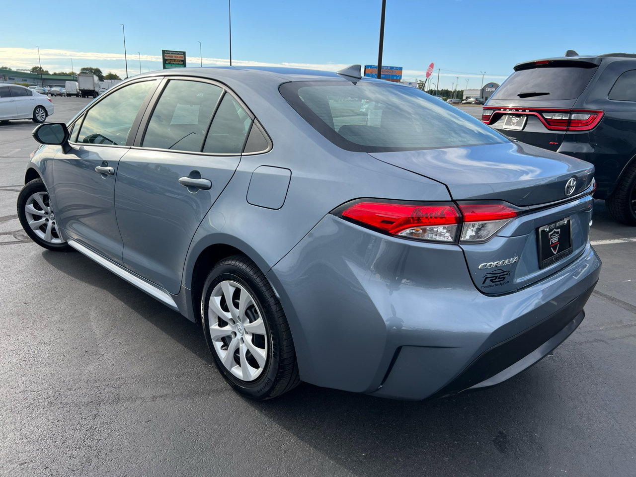 Used 2022 Toyota Corolla LE image 64