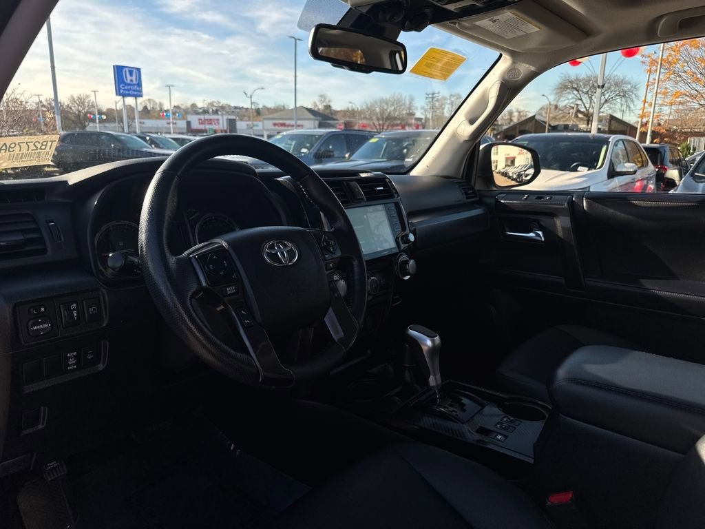 Used 2024 Toyota 4Runner TRD Off-Road Premium image 14
