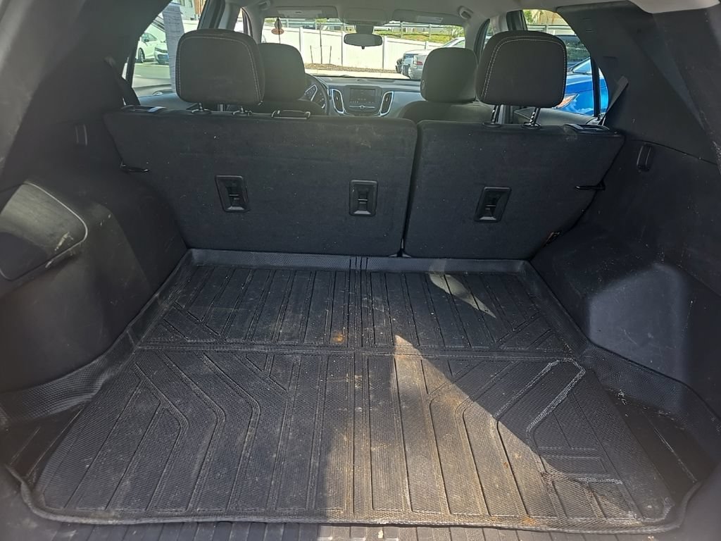 Used 2024 Chevrolet Equinox LS FWD image 13