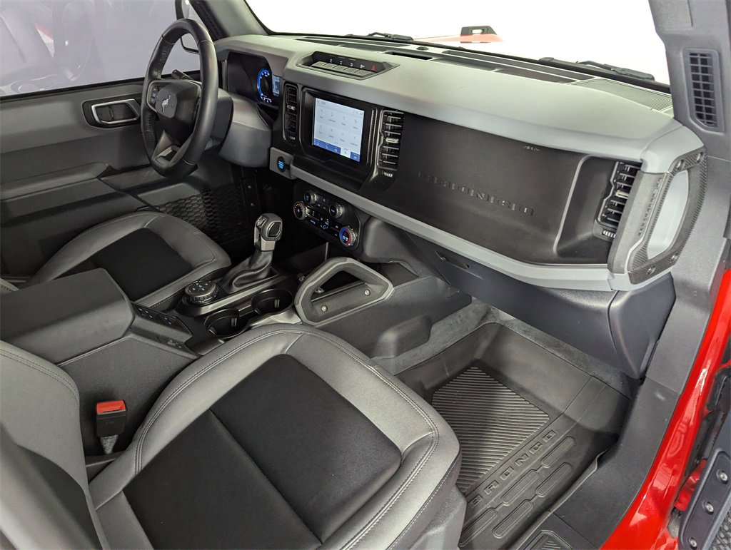 Used 2023 Ford Bronco Big Bend w/ Sasquatch Package image 33