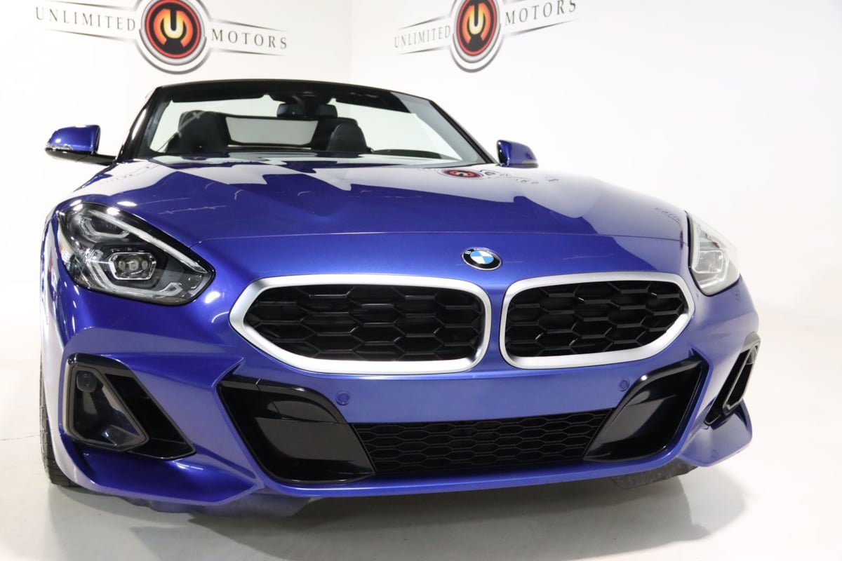 Used 2026 BMW Z4 sDrive30i RWD image 11