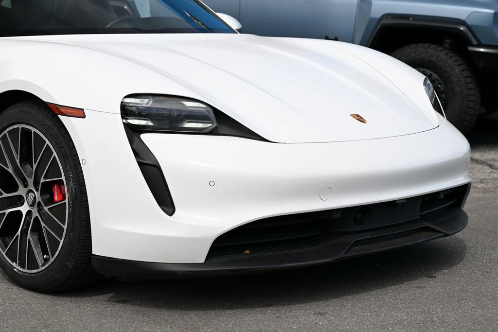 Used 2022 Porsche Taycan 4S AWD/4WD image 10
