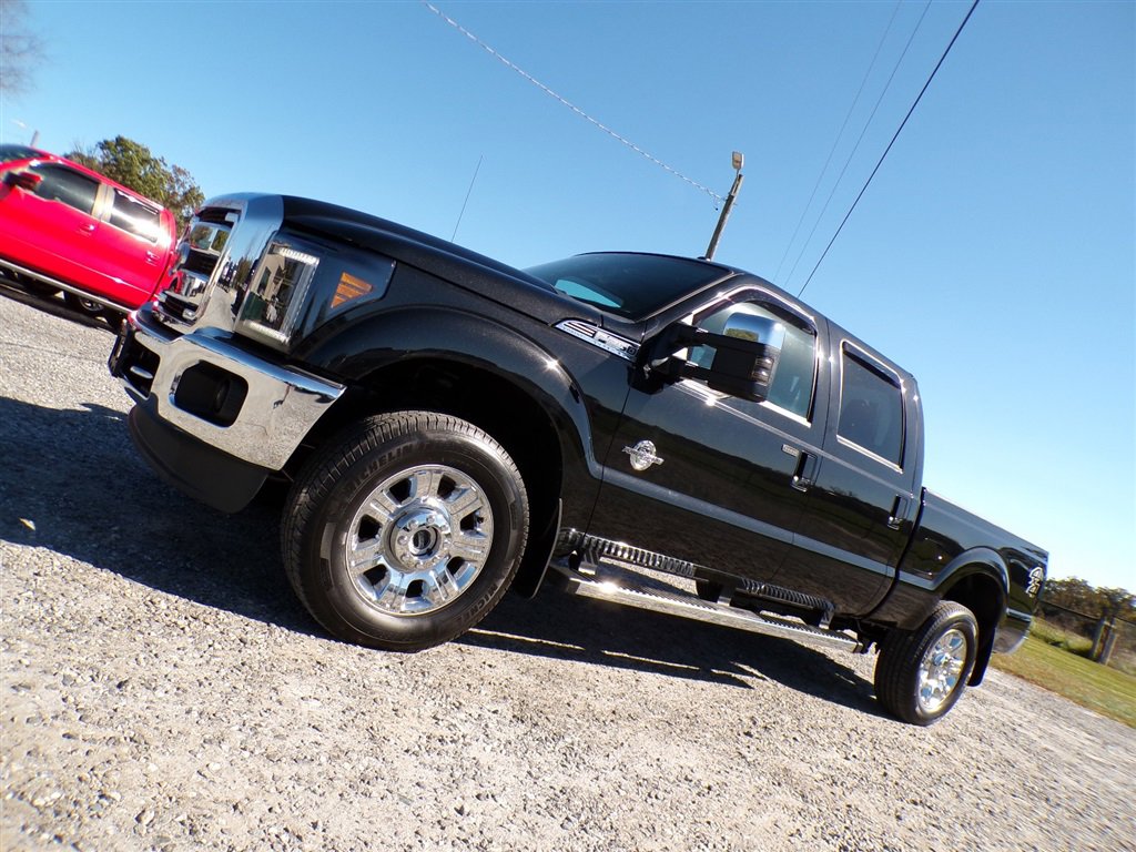 Used 2015 Ford F250 Lariat w/ Lariat Ultimate Package image 34