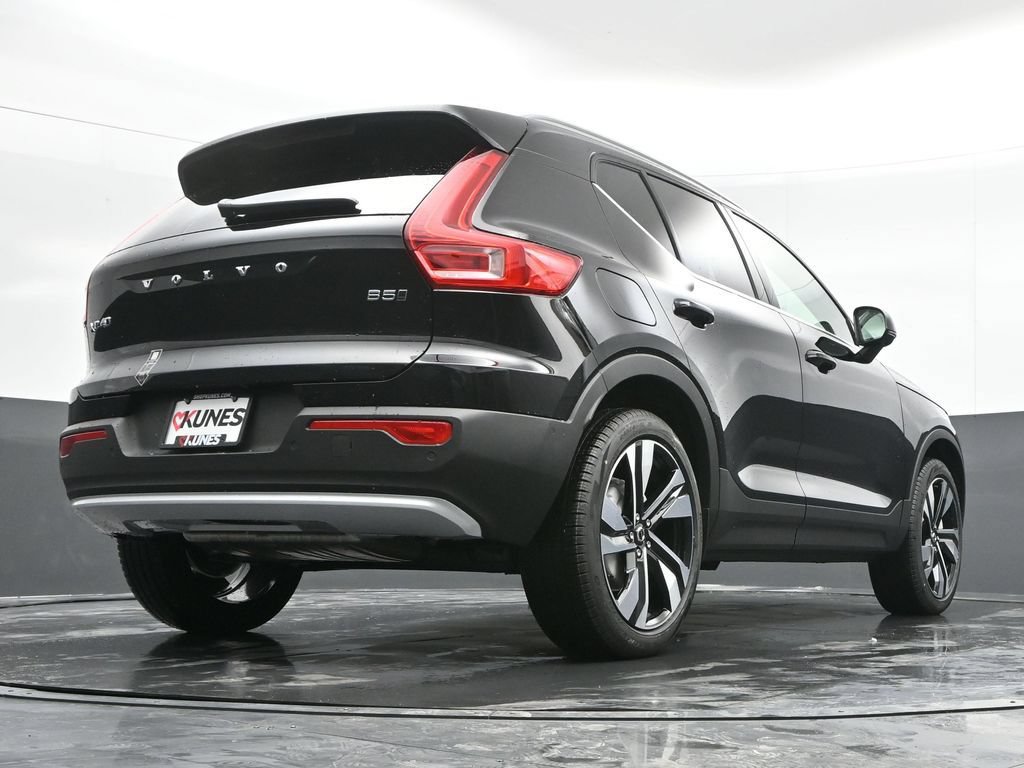Used 2025 Volvo XC40 B5 Ultra w/ Climate Package AWD/4WD image 44