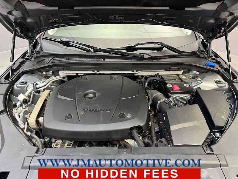 Used 2019 Volvo V90 T5 Cross Country w/ Protection Package Premier AWD/4WD image 10