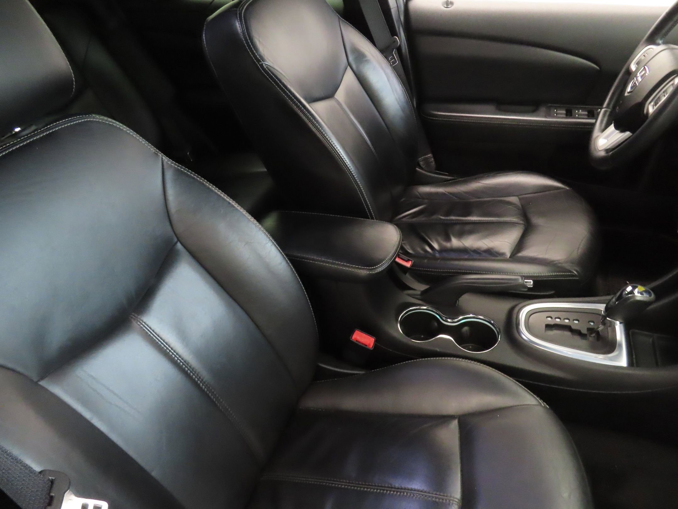 Used 2014 Dodge Avenger SXT w/ Rallye Appearance Group FWD image 23