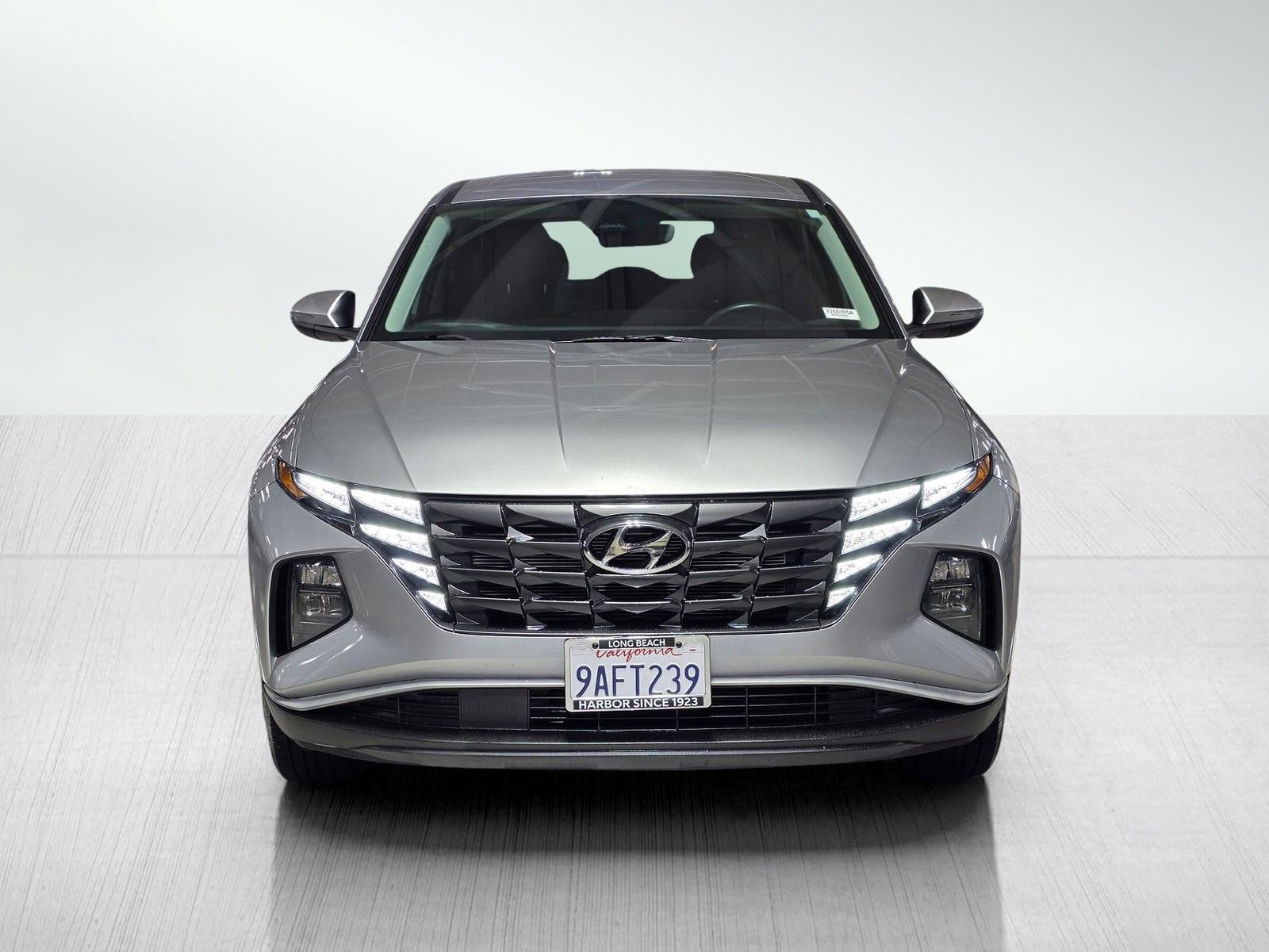 Certified 2022 Hyundai Tucson SE image 2