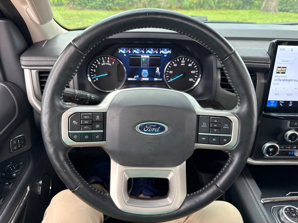 Used 2023 Ford Expedition XLT RWD image 27