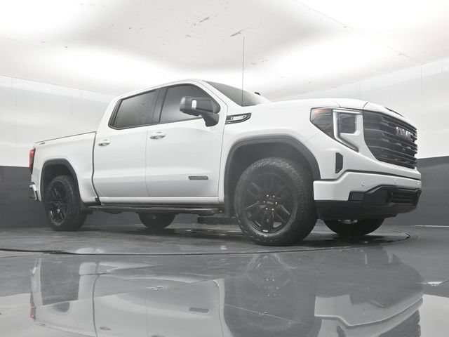Used 2024 GMC Sierra 1500 Elevation w/ Elevation Premium Package AWD/4WD image 44