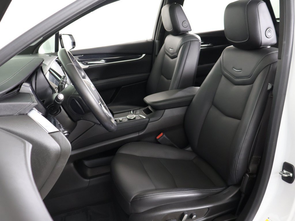Used 2021 Cadillac XT5 Premium Luxury AWD/4WD image 36