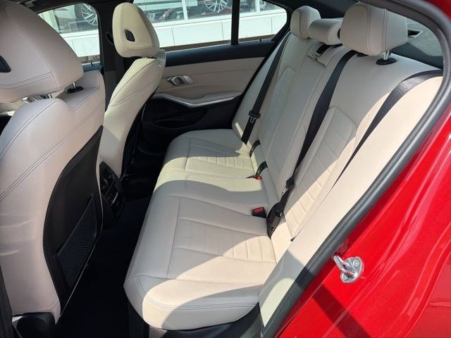 Used 2022 BMW 330i xDrive Sedan w/ Premium Package 2 image 21