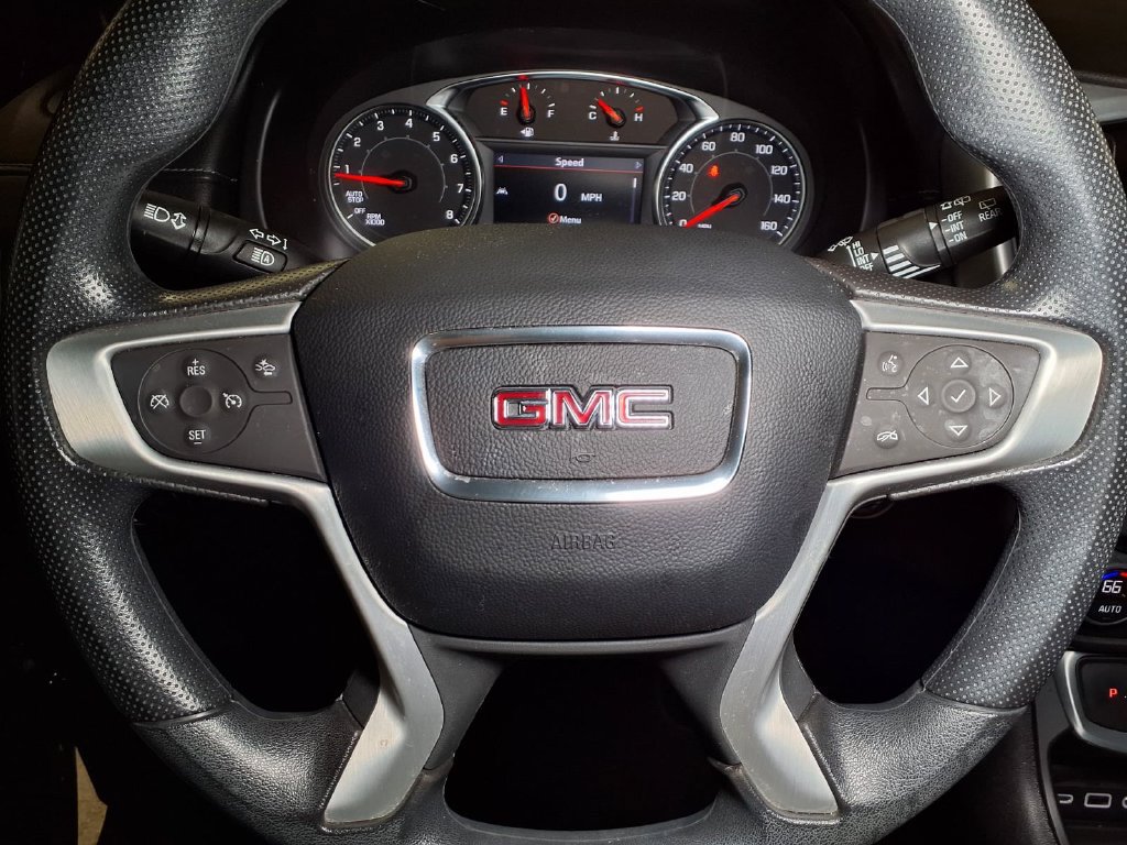 Certified 2022 GMC Terrain SLE w/ Driver Convenience Package FWD image 9