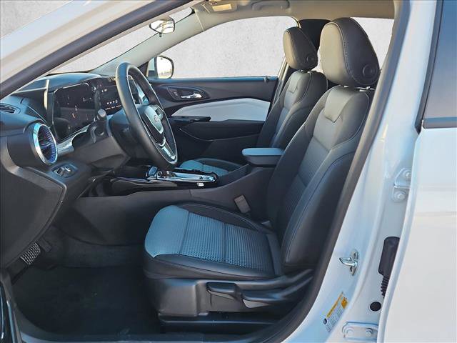 New 2026 Chevrolet Trax LT w/ LT Convenience Package image 4