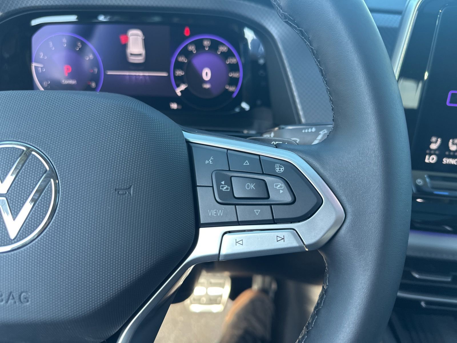 New 2026 Volkswagen Atlas Peak Edition image 15