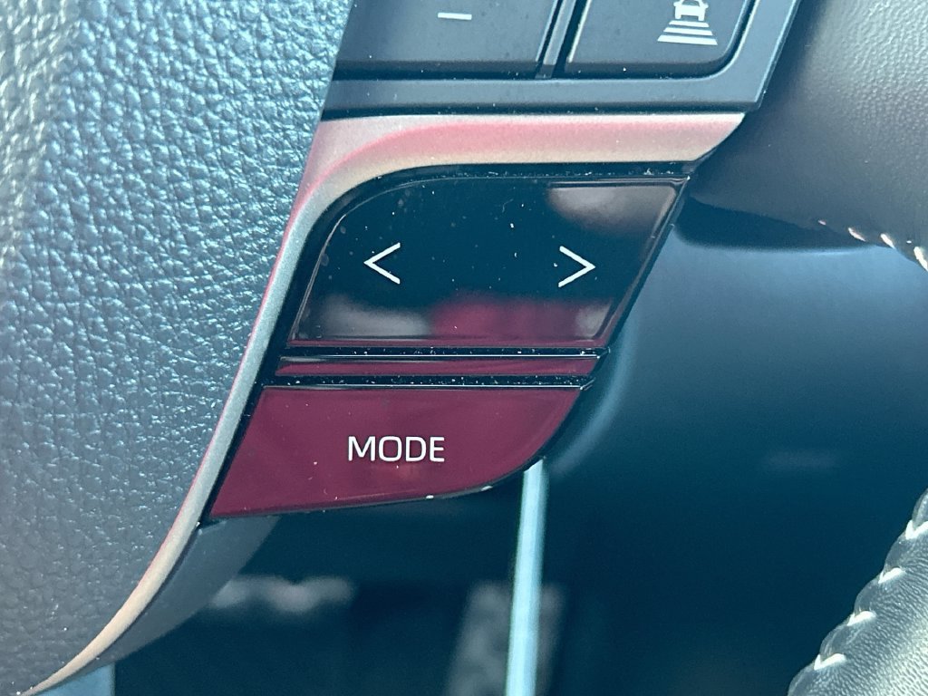 Used 2026 Toyota Camry SE w/ Convenience Package FWD image 17