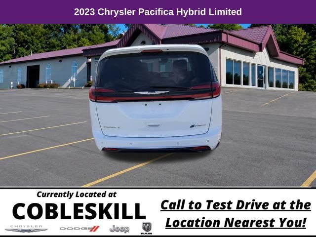 Used 2023 Chrysler Pacifica Limited FWD image 5