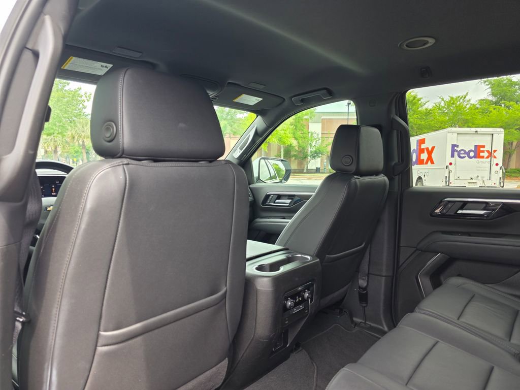 Used 2025 Chevrolet Tahoe LT AWD/4WD image 28
