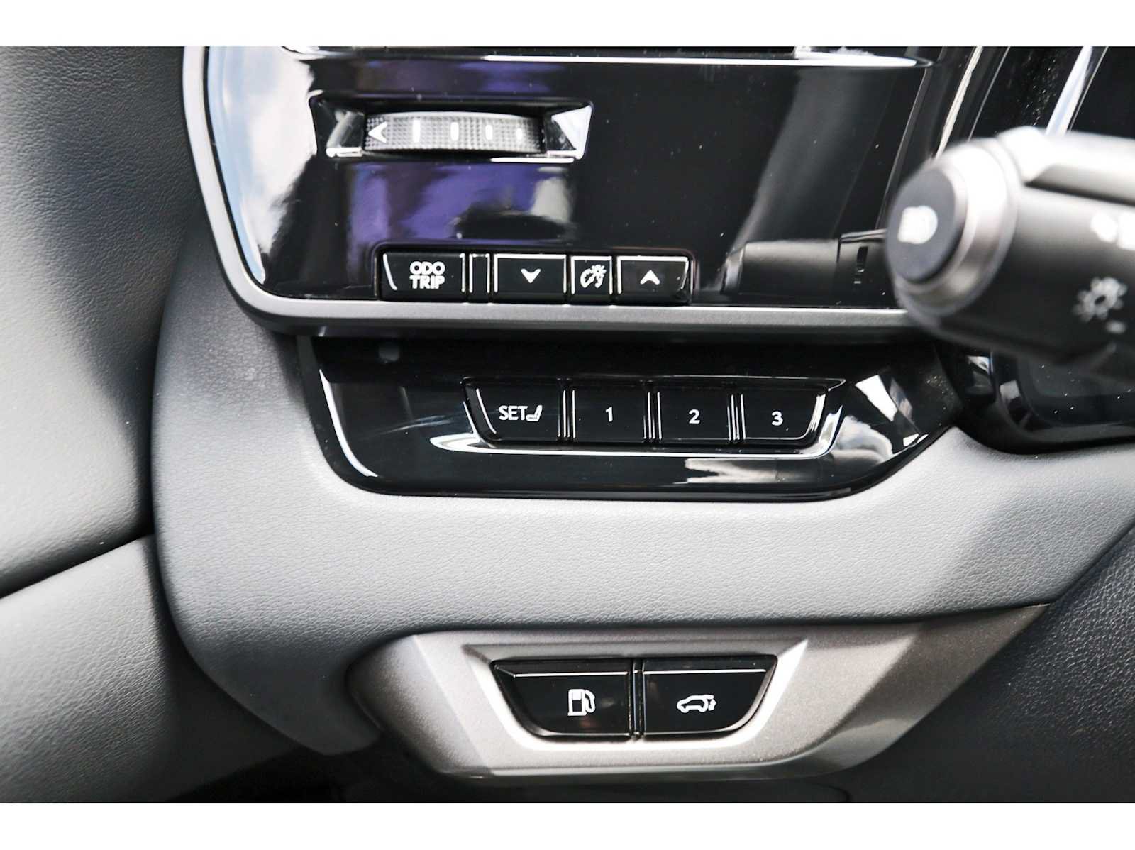 Used 2024 Lexus RX 350 Premium w/ Convenience Package FWD image 19